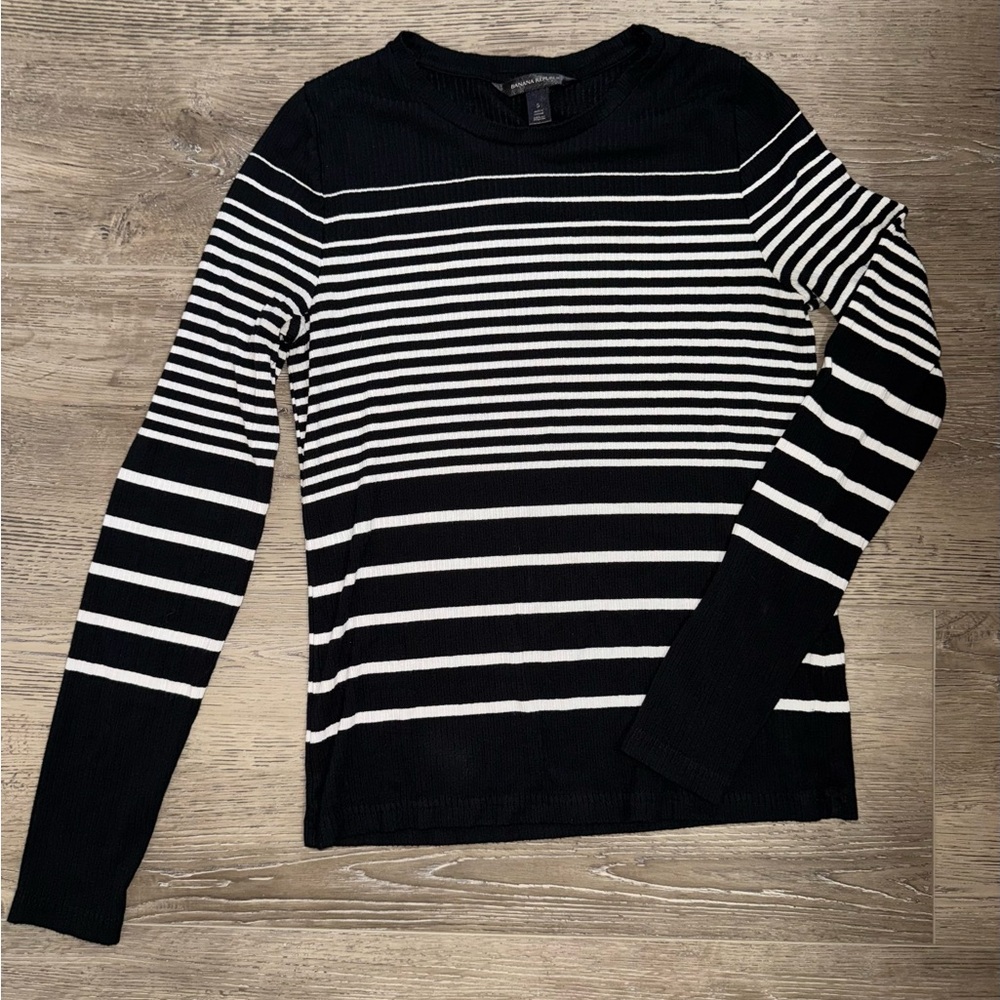 Banana Republic Women's Striped Crew Neck Sweater